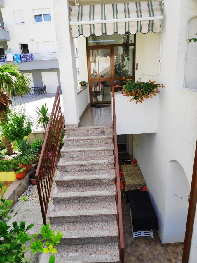 Apartman Rivana Baska Voda Ngoại thất bức ảnh